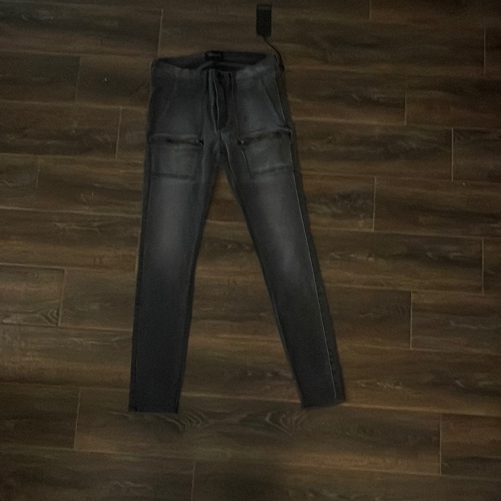 Black Orchid Super Skinny Zipper Jeans Size 27